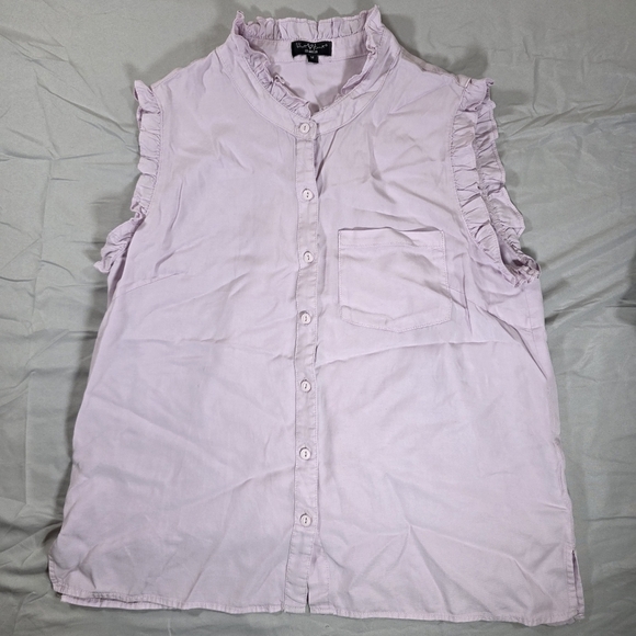 Velvet Heart Tops - Velvet Heart Purple Sleeveless Ruffled Button Down